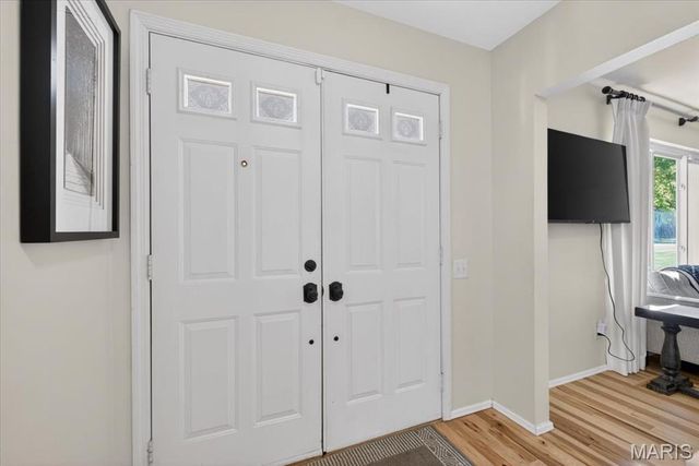 10720 Forest Path Drive, Sunset Hills, MO 63128