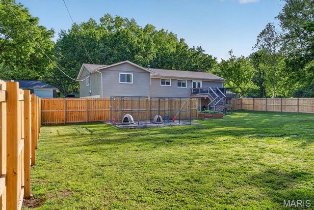 10720 Forest Path Drive, Sunset Hills, MO 63128
