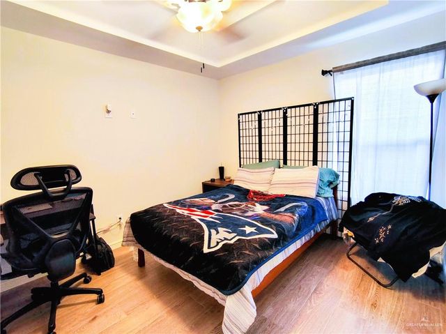 1011 W Sycamore Avenue, Alton, TX 78573