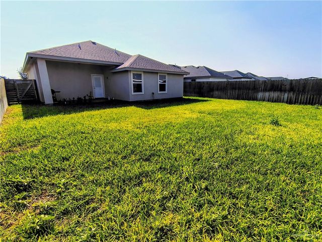 1011 W Sycamore Avenue, Alton, TX 78573