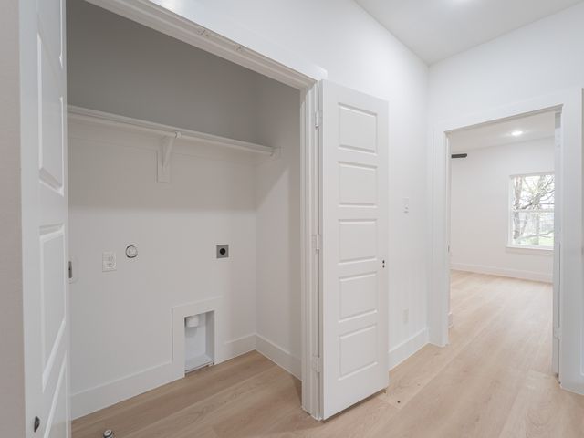 4715 Nome Street, Dallas, TX 75216