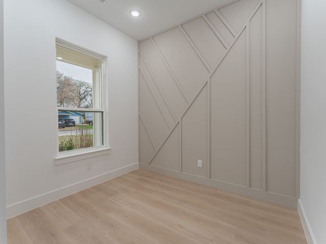 4715 Nome Street, Dallas, TX 75216