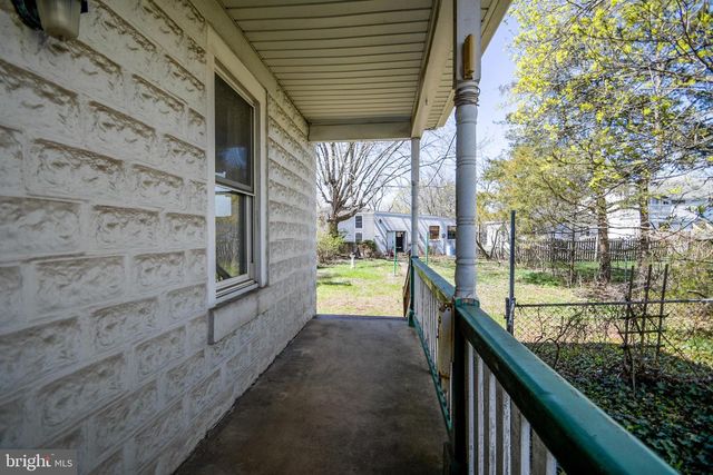 507 POTTSTOWN AVE, Pennsburg, PA 18073