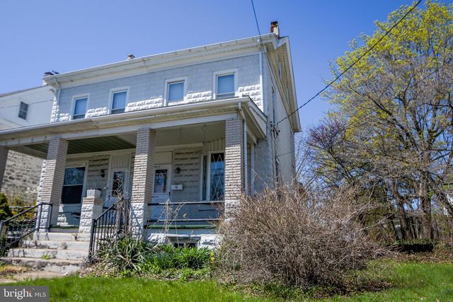 507 POTTSTOWN AVE, Pennsburg, PA 18073