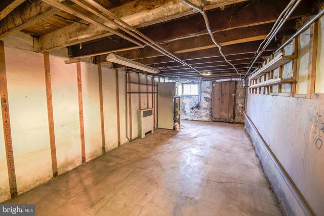507 POTTSTOWN AVE, Pennsburg, PA 18073