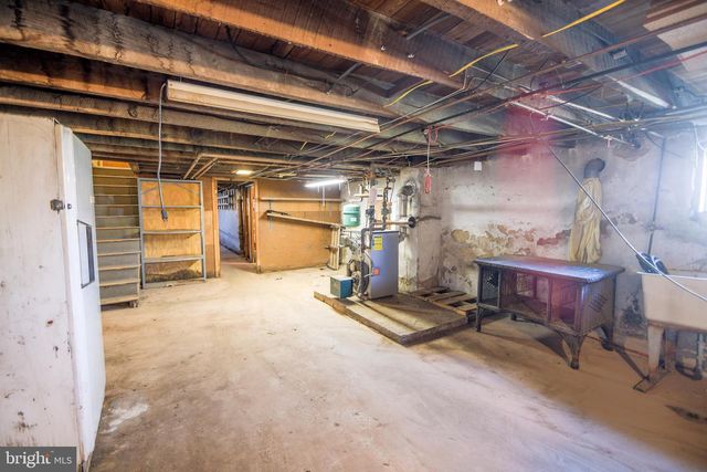 507 POTTSTOWN AVE, Pennsburg, PA 18073
