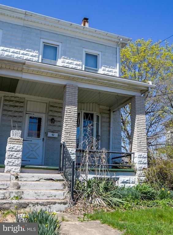 507 POTTSTOWN AVE, Pennsburg, PA 18073