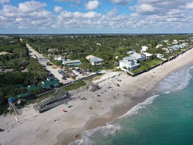 1840 Wabasso Beach Road, Vero Beach, FL 32963