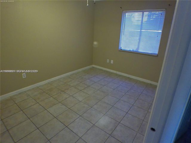 1490 SW 85th Ter, Pembroke Pines, FL 33025