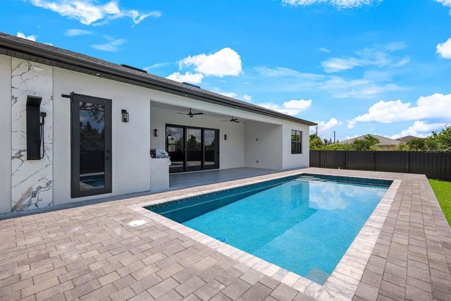 15029 ACORN CIRCLE, Port Charlotte, FL 33981