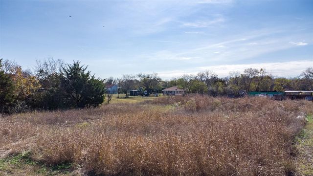 20 S Lancaster Hutchins Road, Lancaster, TX 75146