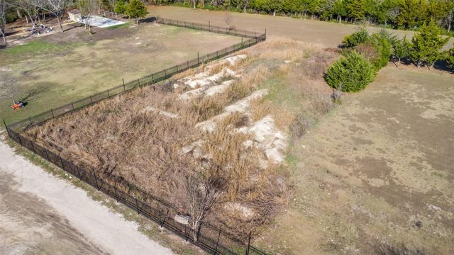 20 S Lancaster Hutchins Road, Lancaster, TX 75146