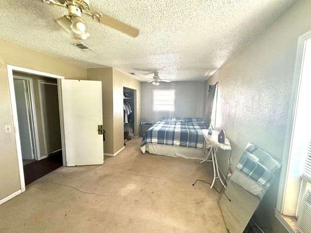 412 W 29th Street, Plainview, TX 79072