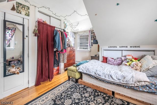 3 Canterbury Rd, Ringwood Boro, NJ 07456