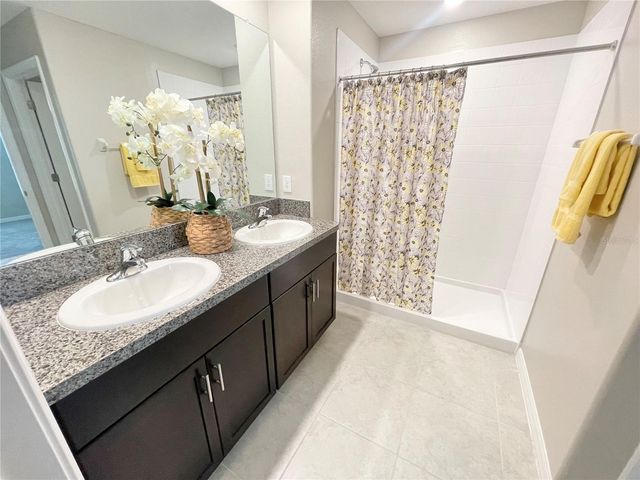 7104 AMELIA COVE COURT, Sun City Center, FL 33573