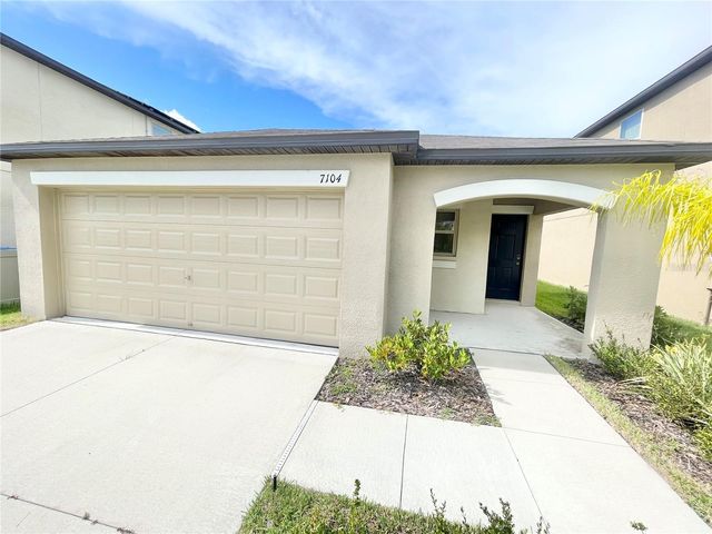 7104 AMELIA COVE COURT, Sun City Center, FL 33573