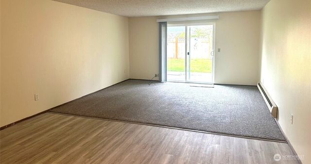 17820 Smokey Point Boulevard, Arlington, WA 98223