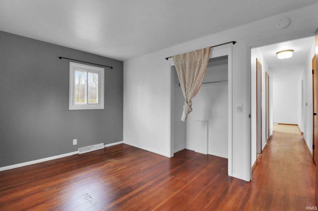 807 E Hively Avenue, Elkhart, IN 46517