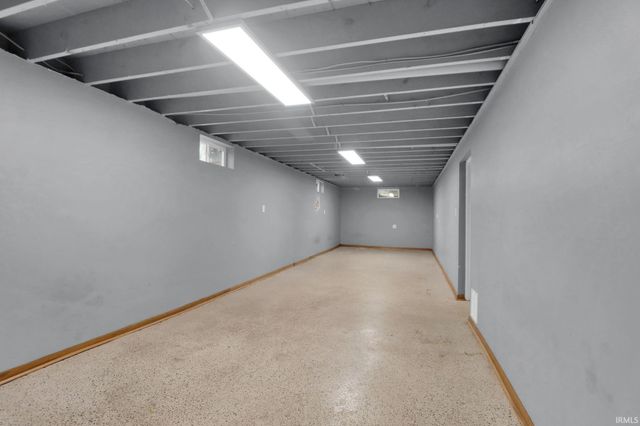 807 E Hively Avenue, Elkhart, IN 46517