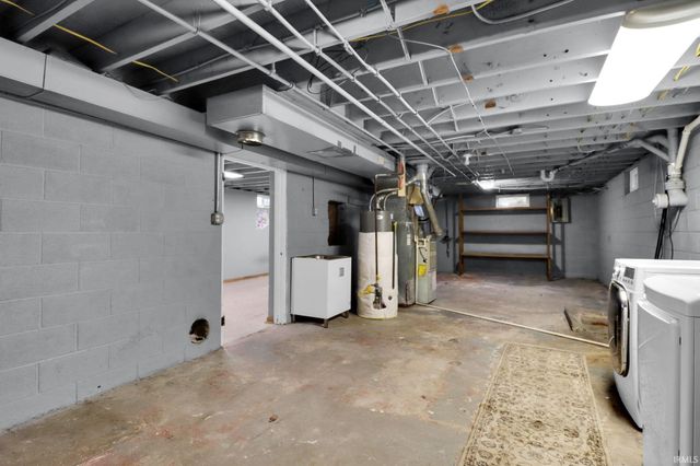 807 E Hively Avenue, Elkhart, IN 46517