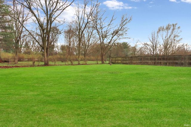 807 E Hively Avenue, Elkhart, IN 46517