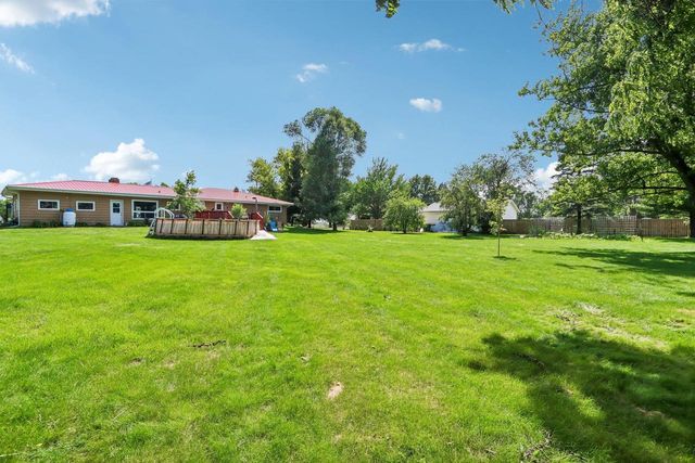 2400 W Avalon Road, Janesville, WI 53546