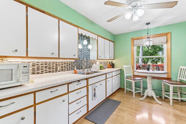 2400 W Avalon Road, Janesville, WI 53546