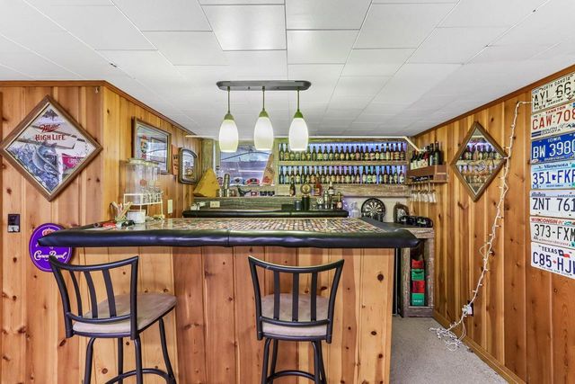 2400 W Avalon Road, Janesville, WI 53546