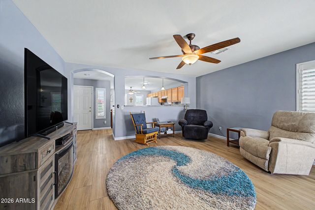 5184 W MORTEN Avenue, Glendale, AZ 85301