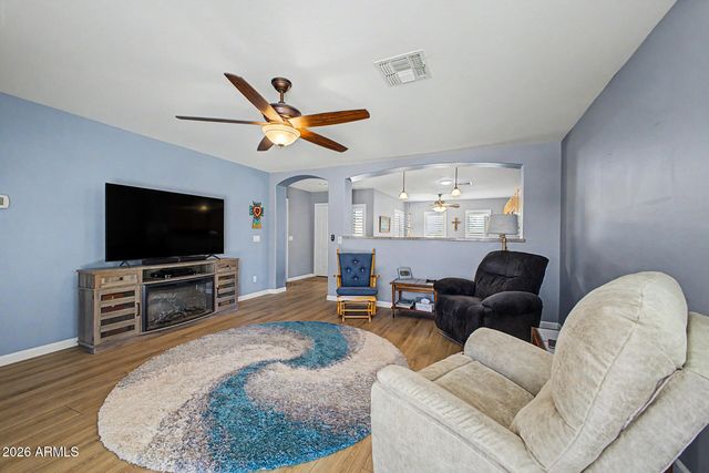 5184 W MORTEN Avenue, Glendale, AZ 85301