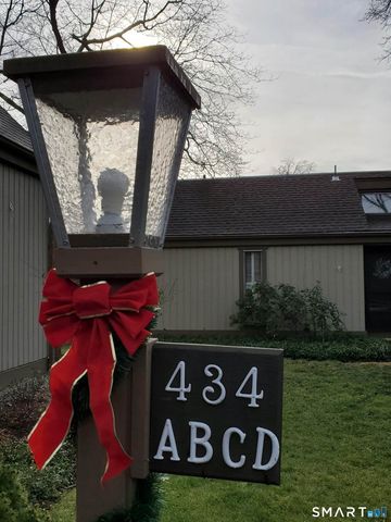 434 Heritage Village D, Southbury, CT 06488