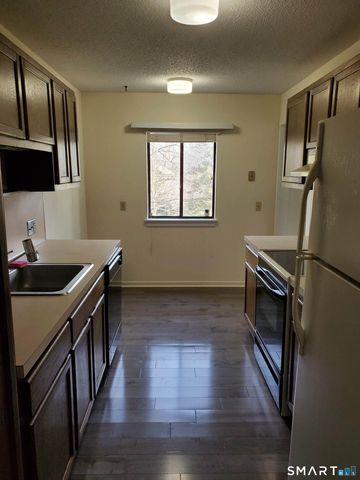 434 Heritage Village D, Southbury, CT 06488