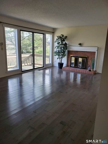 434 Heritage Village D, Southbury, CT 06488