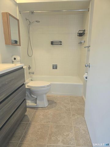 434 Heritage Village D, Southbury, CT 06488