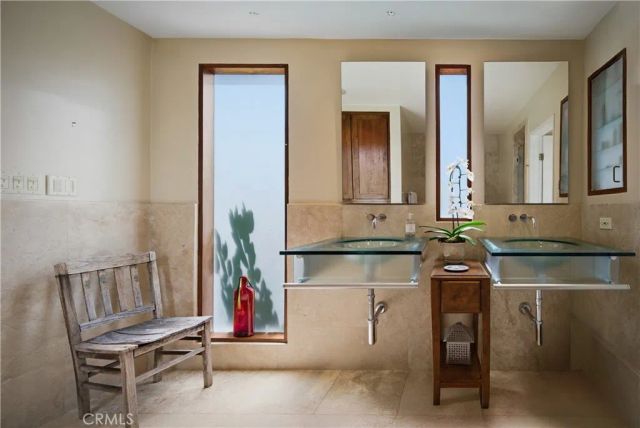 9127 Cresta Drive, Los Angeles, CA 90035