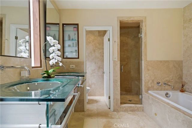 9127 Cresta Drive, Los Angeles, CA 90035