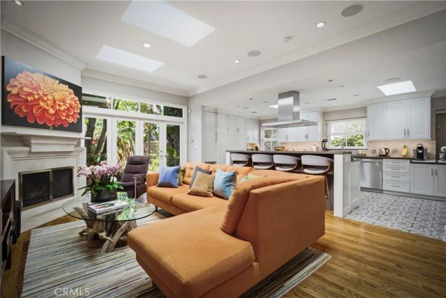 9127 Cresta Drive, Los Angeles, CA 90035