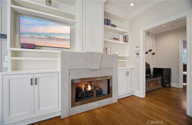 9127 Cresta Drive, Los Angeles, CA 90035
