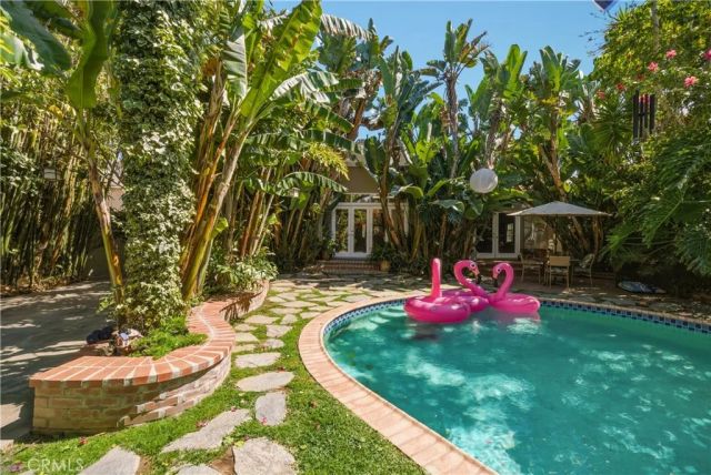 9127 Cresta Drive, Los Angeles, CA 90035