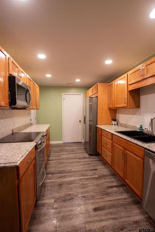 337 Bellburn Rd, Kilgore, TX 75662