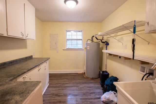 337 Bellburn Rd, Kilgore, TX 75662