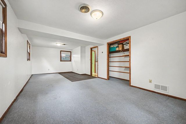 1201 County Road B2 W, Roseville, MN 55113