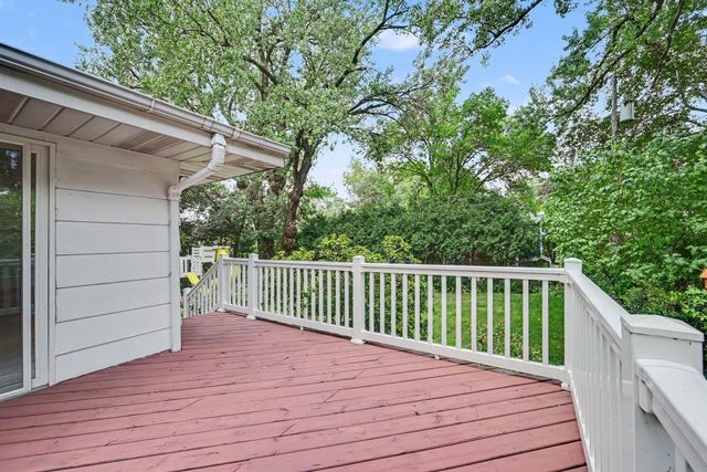 1201 County Road B2 W, Roseville, MN 55113
