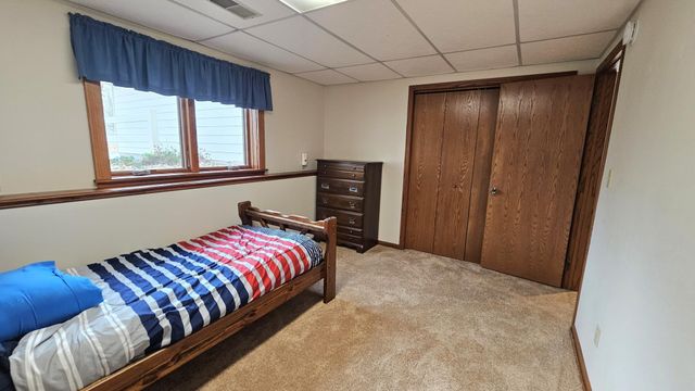 570 Jackson Street SW, Hutchinson, MN 55350