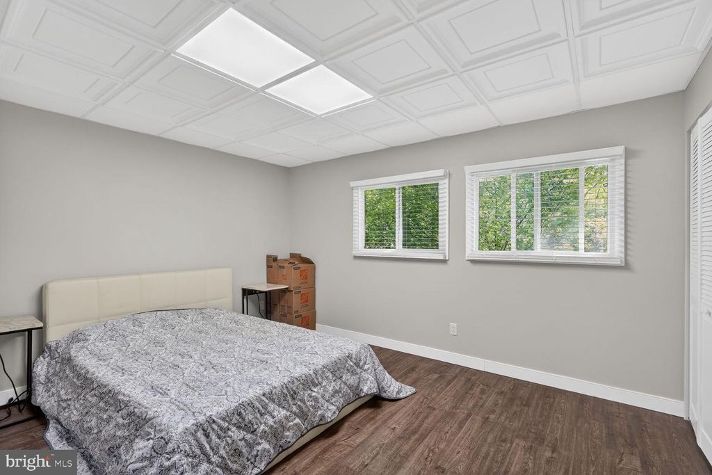 Image 16 of property listing at 5719 HARPERS FARM RD #C, Columbia, MD 21044