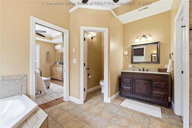 132 Cobblestone Boulevard, Scott Depot, WV 25560