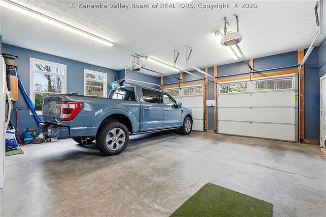 132 Cobblestone Boulevard, Scott Depot, WV 25560