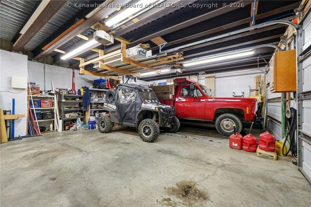 132 Cobblestone Boulevard, Scott Depot, WV 25560