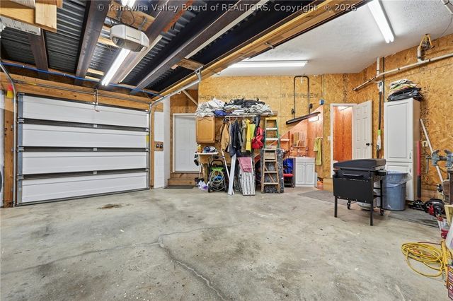 132 Cobblestone Boulevard, Scott Depot, WV 25560