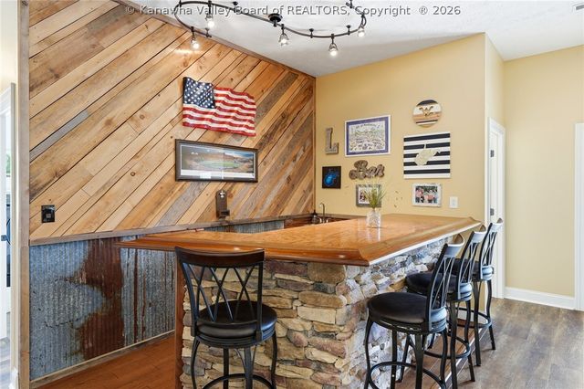 132 Cobblestone Boulevard, Scott Depot, WV 25560